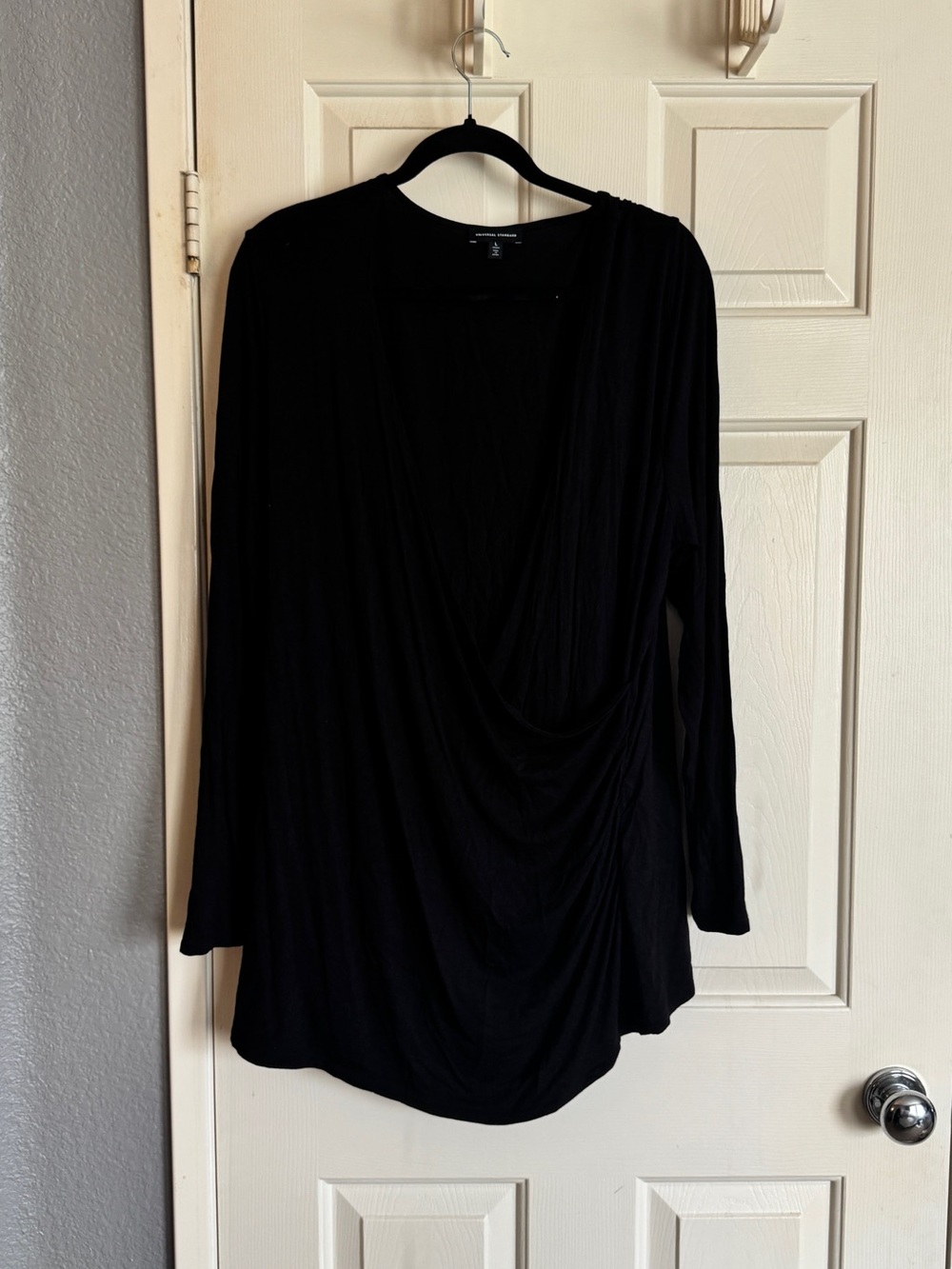 Universal Standard Black Long-Sleeve Women's Top L 22/24 3x